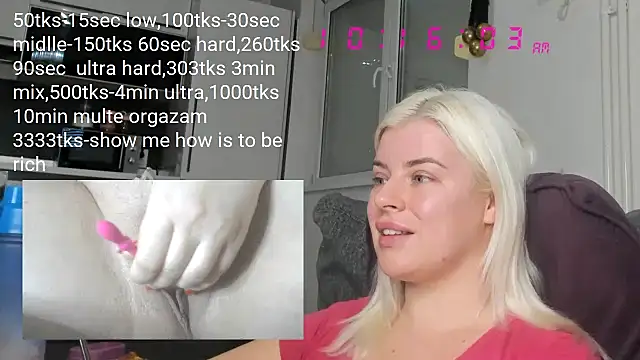 Snapshot of queenofthenighttt chatting on January 31, 9:16 am queenofthenighttt online show from January 31, 9:16 am