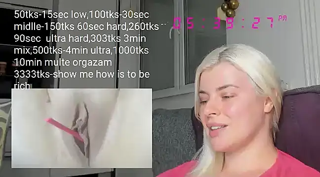 Snapshot of queenofthenighttt chatting on March 14, 4:40 pm queenofthenighttt online show from March 14, 4:40 pm