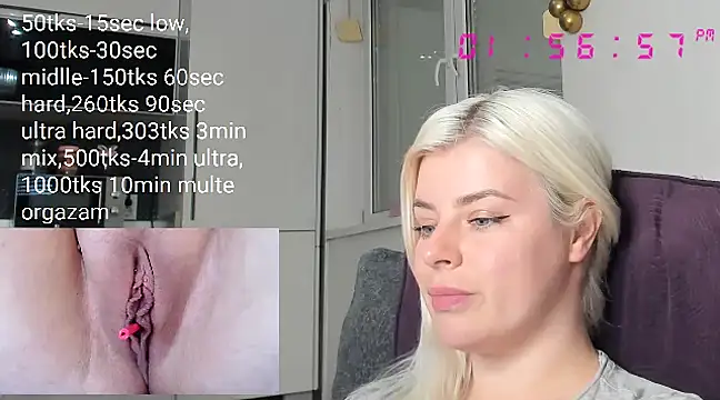 Snapshot of queenofthenighttt chatting on March 22, 12:57 pm queenofthenighttt online show from March 22, 12:57 pm