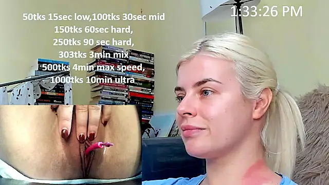 queenofthenighttt online show from January 13, 12:32 pm