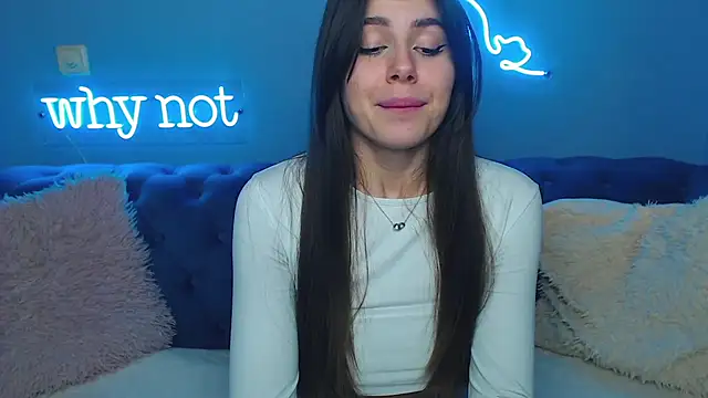 ViollinaLove online show from February 22, 3:03 pm