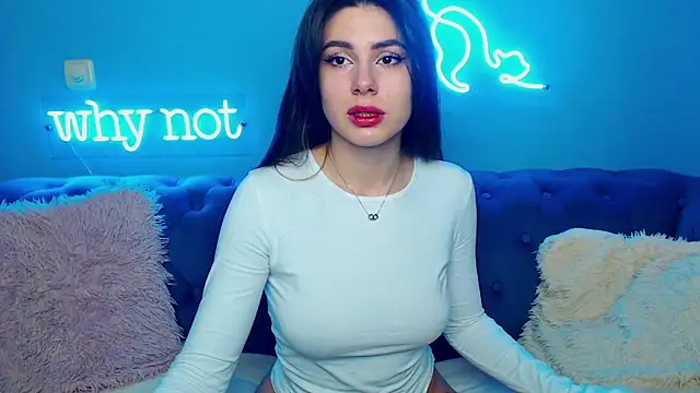 ViollinaLove online show from March 22, 5:39 am