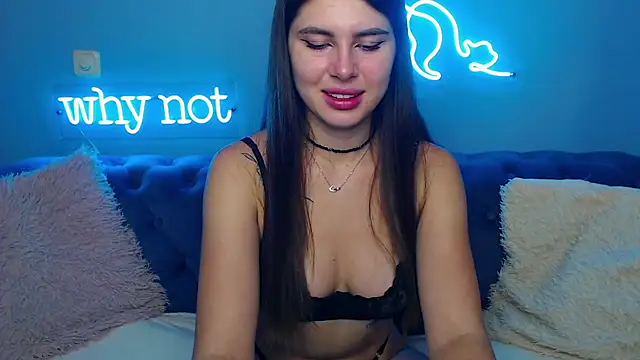 ViollinaLove online show from September 19, 4:47 am