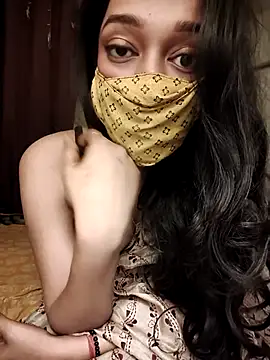 Snapshot of Lavanya_Shah chatting on May 6, 3:06 pm Lavanya Shah online show from May 6, 3:06 pm