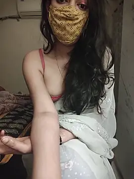 Snapshot of Lavanya_Shah chatting on June 4, 3:18 pm Lavanya Shah online show from June 4, 3:18 pm