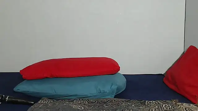 Snapshot of ANGELINE600 chatting on December 25, 5:37 pm ANGELINE600 online show from December 25, 5:37 pm