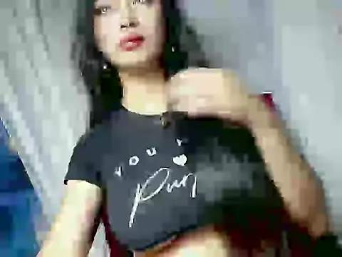 Snapshot of XXsexylongcockXX chatting on November 9, 10:41 pm XXsexylongcockXX online show from November 9, 10:41 pm