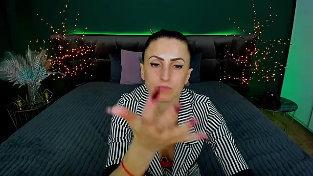 Snapshot of Rebecca_Diamond chatting on March 16, 3:39 pm Rebecca Diamond online show from March 16, 3:39 pm