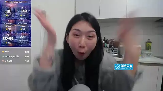 Snapshot of Asiagirll chatting on February 20, 7:19 pm Asiagirll online show from February 20, 7:19 pm