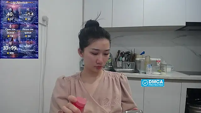 Snapshot of Asiagirll chatting on February 24, 1:24 am Asiagirll online show from February 24, 1:24 am