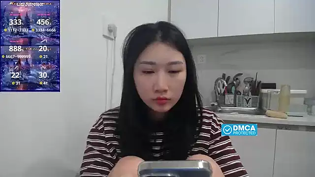 Snapshot of Asiagirll chatting on March 8, 11:39 pm Asiagirll online show from March 8, 11:39 pm