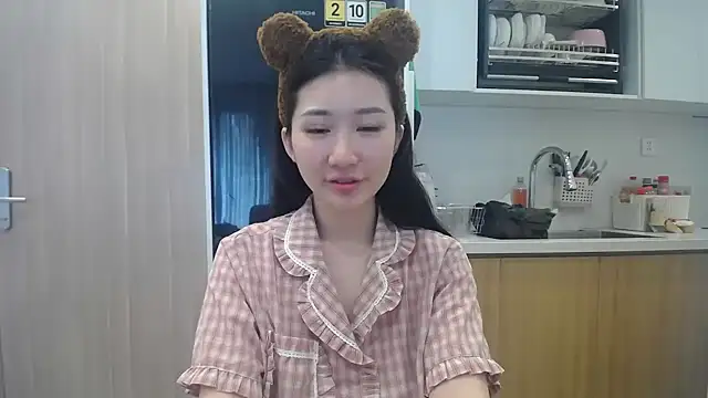 Asiagirll online show from April 29, 2:48 am