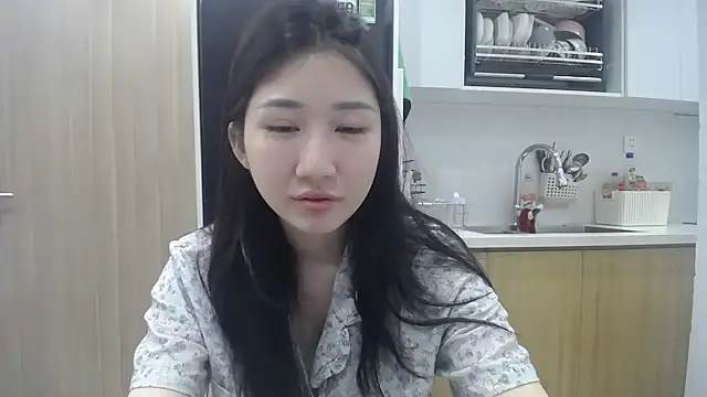 Asiagirll online show from May 1, 1:48 pm