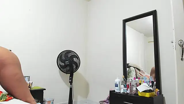 mara2020 69 online show from February 16, 2:32 pm