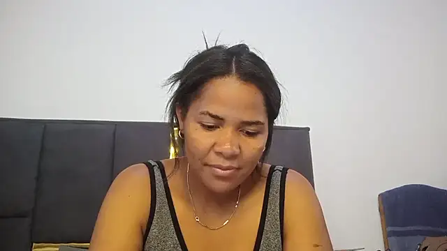 Snapshot of aleixane chatting on May 11, 12:11 pm aleixane online show from May 11, 12:11 pm