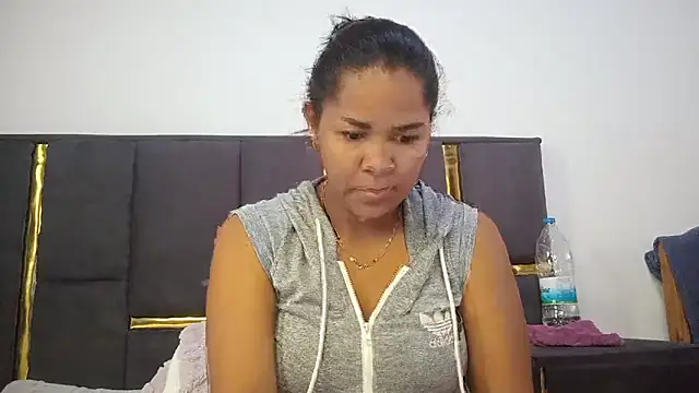 Snapshot of aleixane chatting on May 28, 5:16 am aleixane online show from May 28, 5:16 am