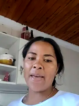 Snapshot of aleixane chatting on June 5, 10:21 am aleixane online show from June 5, 10:21 am