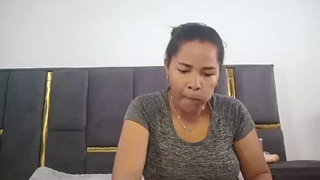 Snapshot of aleixane chatting on June 16, 5:21 am aleixane online show from June 16, 5:21 am