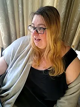 Iceprincess2bad4u online show from June 20, 6:16 am