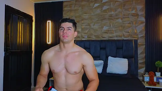 Snapshot of FelipeAndMarcello3 chatting on February 6, 11:04 pm FelipeAndMarcello3 online show from February 6, 11:04 pm