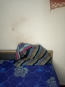 Snapshot of Sweet-Berry chatting on December 27, 6:35 am Sweet-Berry online show from December 27, 6:35 am