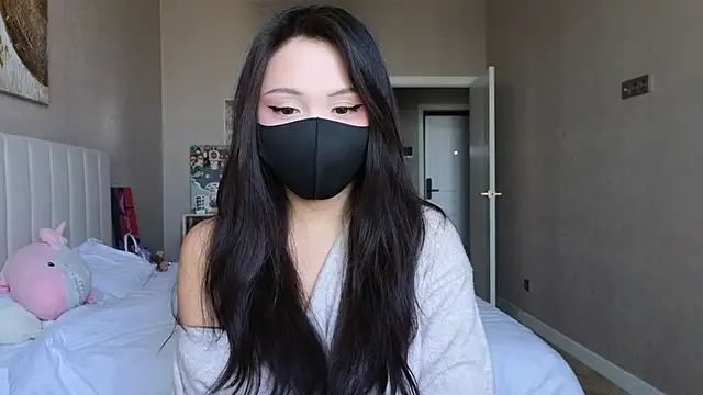 Snapshot of TammiLou chatting on September 15, 9:42 am TammiLou online show from September 15, 9:42 am