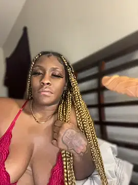 Snapshot of Foreignthababyy chatting on June 27, 5:23 am Foreignthababyy online show from June 27, 5:23 am