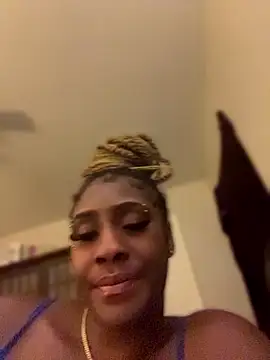 Snapshot of Foreignthababyy chatting on July 25, 3:15 am Foreignthababyy online show from July 25, 3:15 am