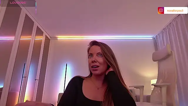 novaforyou1 online show from February 4, 8:36 pm