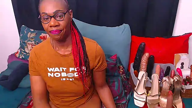 Snapshot of sexybootylicious chatting on May 23, 3:01 am sexybootylicious online show from May 23, 3:01 am