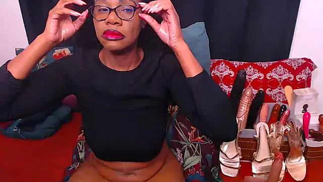 Snapshot of sexybootylicious chatting on June 12, 6:23 am sexybootylicious online show from June 12, 6:23 am