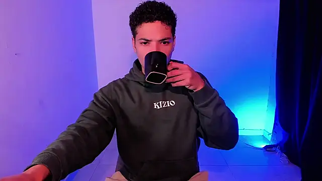 MitchellXD online show from September 19, 2:40 pm