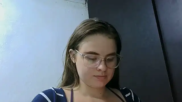 HellenMiyer1111 online show from June 10, 3:44 pm