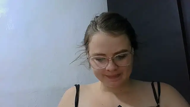 HellenMiyer1111 online show from July 4, 2:56 pm