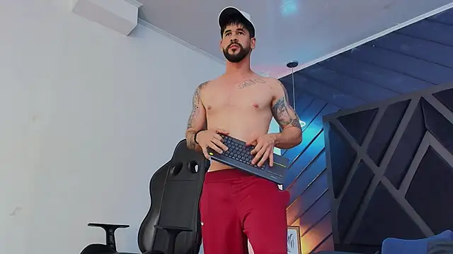 Petesevans online show from April 27, 11:25 pm