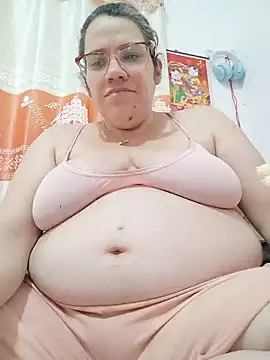 Snapshot of karlythoth@xh chatting on July 17, 5:29 pm karlythothxh online show from July 17, 5:29 pm