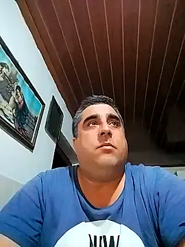 Snapshot of ADRIAN_ADI40 chatting on February 14, 7:07 am ADRIAN ADI40 online show from February 14, 7:07 am