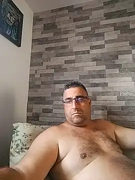 Snapshot of ADRIAN_ADI40 chatting on May 20, 12:11 pm ADRIAN ADI40 online show from May 20, 12:11 pm