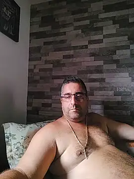 Snapshot of ADRIAN_ADI40 chatting on June 4, 1:06 pm ADRIAN ADI40 online show from June 4, 1:06 pm