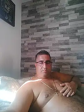Snapshot of ADRIAN_ADI40 chatting on August 2, 2:04 pm ADRIAN ADI40 online show from August 2, 2:04 pm