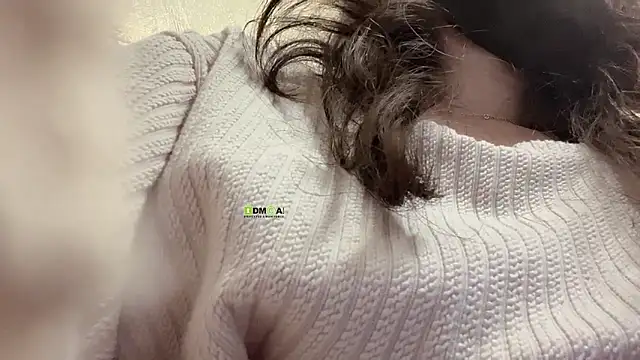 Tw Zoella online show from March 16, 7:17 pm