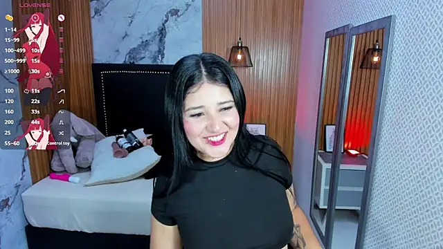 Snapshot of BIANCAROY1 chatting on June 16, 6:54 pm BIANCAROY1 online show from June 16, 6:54 pm
