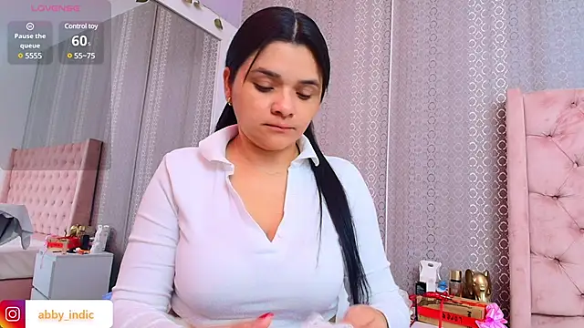 Snapshot of indi_catalina chatting on February 18, 12:28 pm indi catalina online show from February 18, 12:28 pm