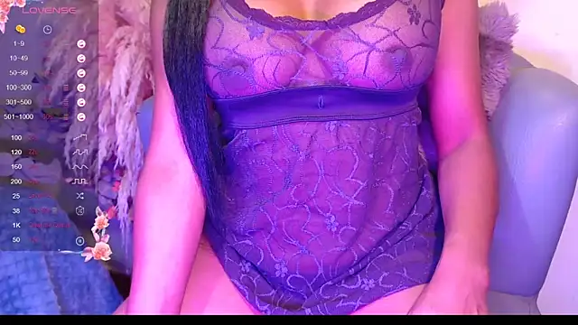 destinne mill  online show from April 24, 11:45 am