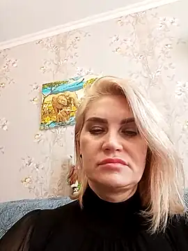 JennyOMay online show from February 14, 5:19 am