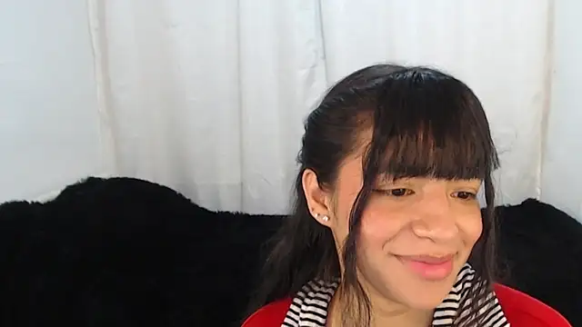 Snapshot of Liz_Galactic chatting on February 7, 10:19 am Liz Galactic online show from February 7, 10:19 am