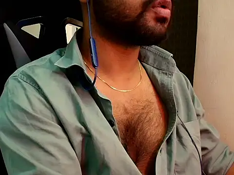 Snapshot of SHENOY3 chatting on May 12, 7:11 pm SHENOY3 online show from May 12, 7:11 pm