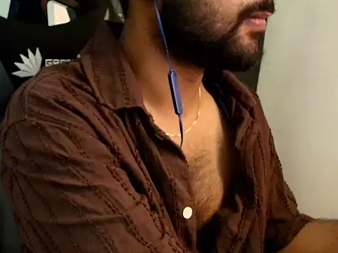 Snapshot of SHENOY3 chatting on May 19, 5:52 pm SHENOY3 online show from May 19, 5:52 pm