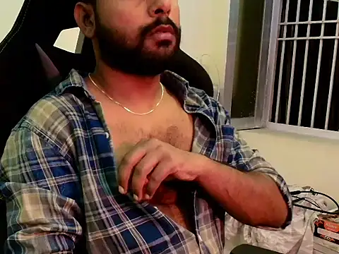 Snapshot of SHENOY3 chatting on May 24, 6:57 pm SHENOY3 online show from May 24, 6:57 pm