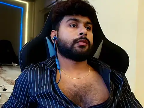 Snapshot of SHENOY3 chatting on May 30, 9:39 am SHENOY3 online show from May 30, 9:39 am
